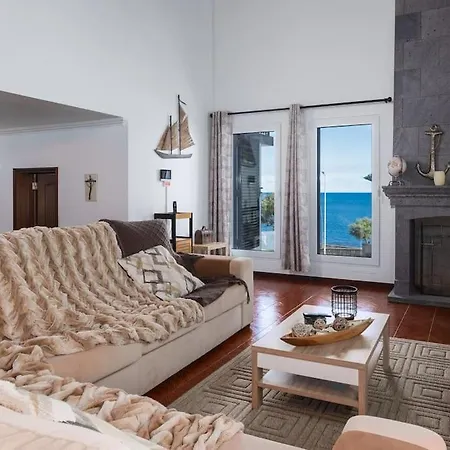 بيت للعطل Sea Avenue Palace Ponta Delgada
