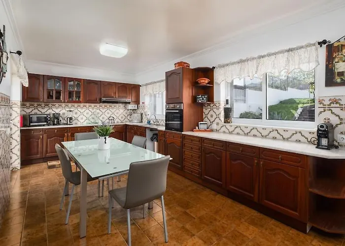 Sea Avenue Palace Ponta Delgada