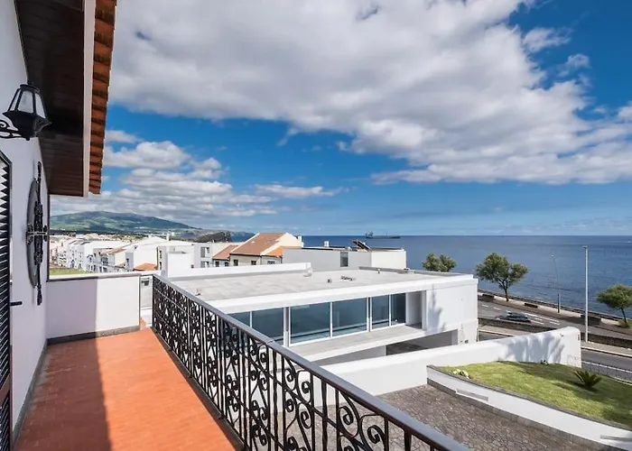 Sea Avenue Palace * Ponta Delgada