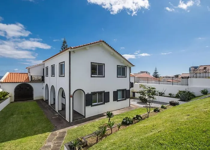 Sea Avenue Palace * Ponta Delgada